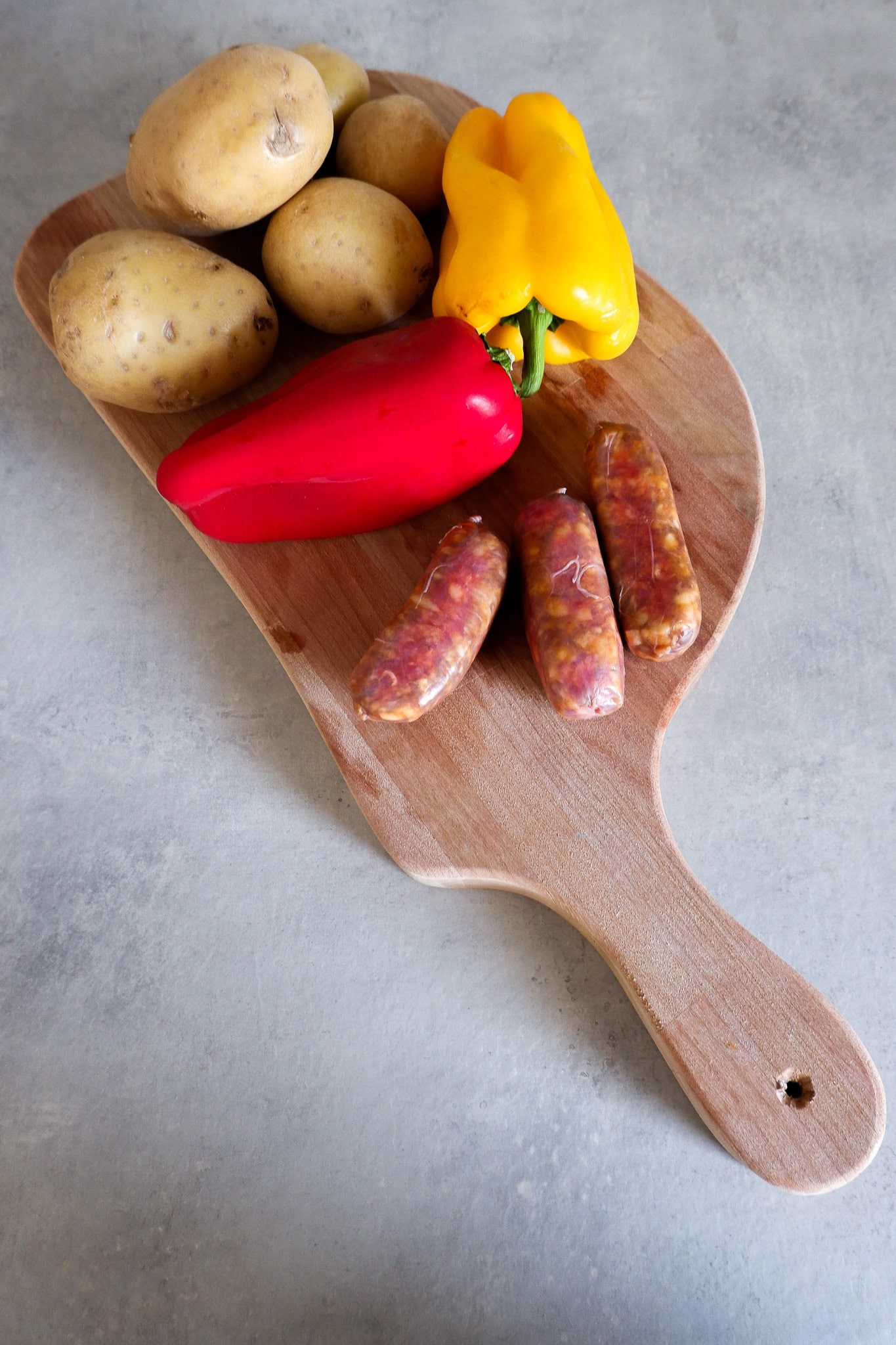 ingredienti salsiccia e patate