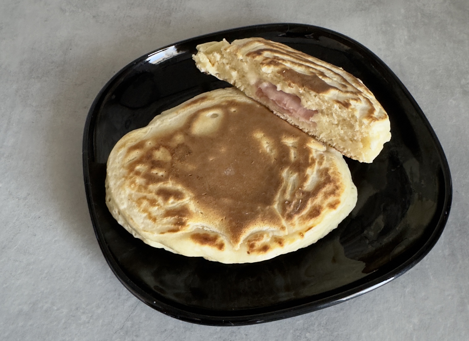 pancake salati con prosciutto cotto e formaggio